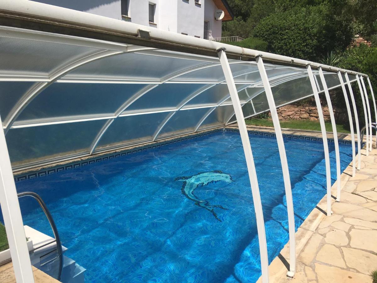 Casa familiar con piscina Pallejà Exterior foto